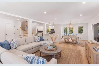 318 Essex Ave #B, Gloucester, MA 01930 - Photo 3
