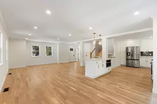 318 Essex Ave, Gloucester, MA 01930 - Photo 13
