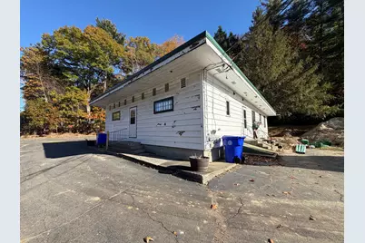 125 French King Hwy, Greenfield, MA 01301 - Photo 1