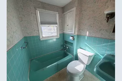 125 French King Hwy, Greenfield, MA 01301 - Photo 11