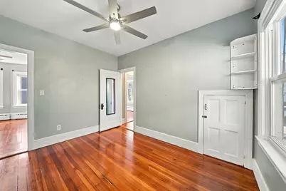 84 11th St, Providence, RI 02906 - Photo 5