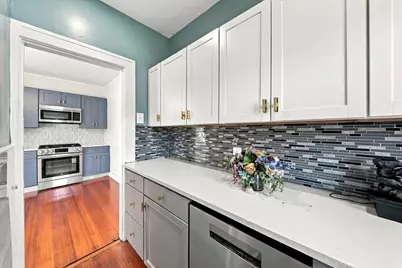 84 11th St, Providence, RI 02906 - Photo 29