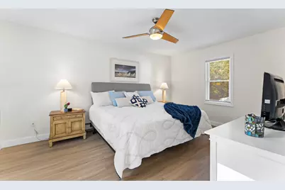 1011 Webster St, Needham, MA 02492 - Photo 31