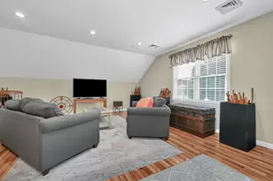 902 Main St, Hanson, MA 02341 - Photo 17