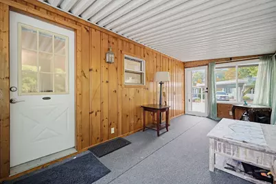 18 Taunton St #1, Plainville, MA 02762 - Photo 5