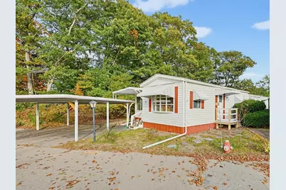 18 Taunton St #1, Plainville, MA 02762 - Photo 1