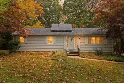 326 Highland St, Stoughton, MA 02072 - Photo 35