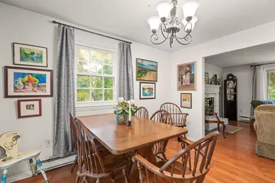 326 Highland St, Stoughton, MA 02072 - Photo 5
