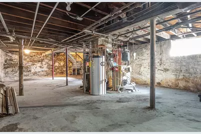 52 Watts St, Chelsea, MA 02150 - Photo 37