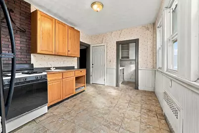 52 Watts St, Chelsea, MA 02150 - Photo 7