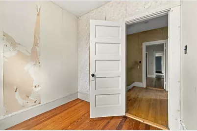52 Watts St, Chelsea, MA 02150 - Photo 19
