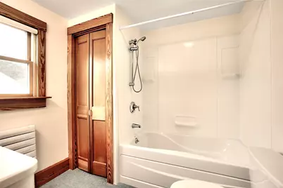 262 Washington St, Gloucester, MA 01930 - Photo 19