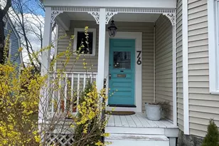 76 Beacon St, Lowell, MA 01850 - Photo 3