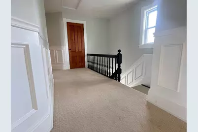 76 Beacon St, Lowell, MA 01850 - Photo 25