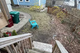 76 Beacon St, Lowell, MA 01850 - Photo 39