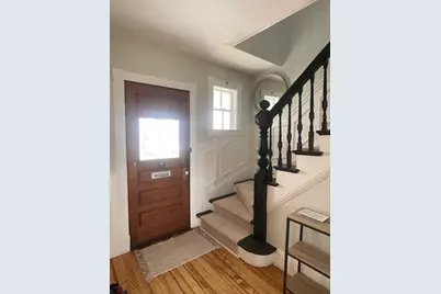 76 Beacon St, Lowell, MA 01850 - Photo 23