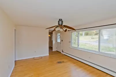 34 Geraldine St, Palmer, MA 01069 - Photo 21