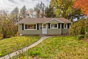 34 Geraldine St, Palmer, MA 01069 - Photo 1