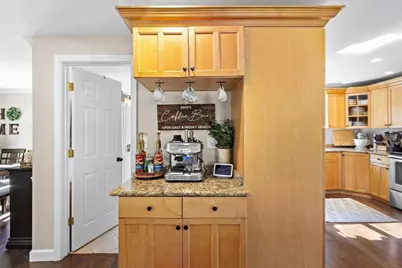 1 Alder St, Medway, MA 02053 - Photo 15