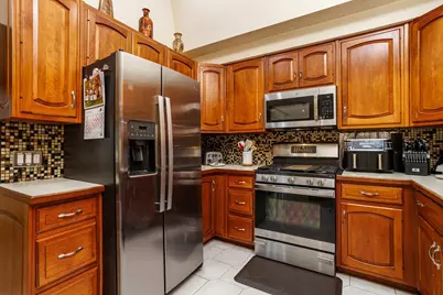 41 Bainbridge Street, Leominster, MA 01453 - Photo 11