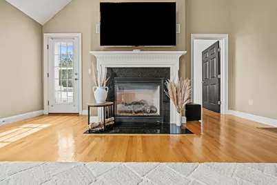 193 Elm St #612, North Reading, MA 01864 - Photo 13