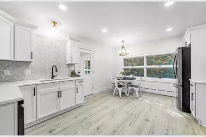 104 Eleanor Road, Springfield, MA 01108 - Photo 9