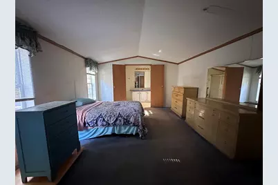 78 Whitney St, Gardner, MA 01440 - Photo 11