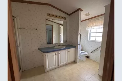 78 Whitney St, Gardner, MA 01440 - Photo 9