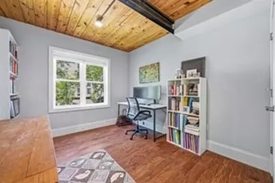 192 Raymond St #4, Cambridge, MA 02140 - Photo 17