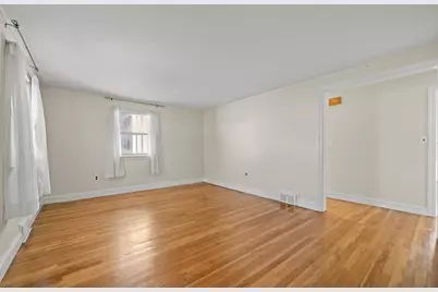 74 Bowdoin Ave, Waltham, MA 02451 - Photo 17
