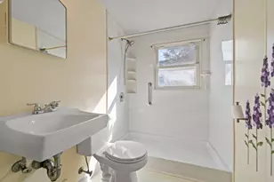 74 Bowdoin Ave, Waltham, MA 02451 - Photo 9