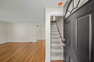 74 Bowdoin Ave, Waltham, MA 02451 - Photo 3