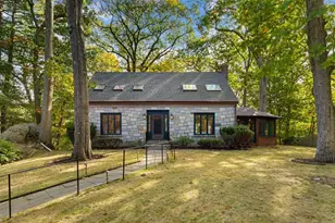 119 Cross Ln, Beverly, MA 01915 - Photo 1
