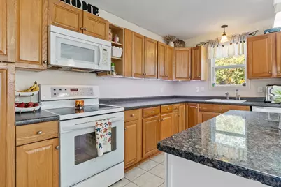 80 Lennon St, Gardner, MA 01440 - Photo 13