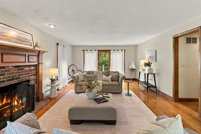 9 Spearfield Lane, Lynnfield, MA 01940 - Photo 5