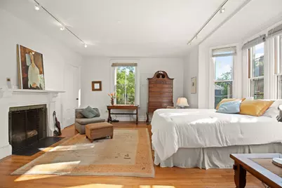32 Hawthorn St #1, Cambridge, MA 02138 - Photo 21