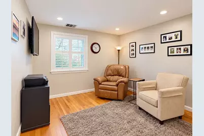 1216 Vfw Pkwy #41, Boston, MA 02132 - Photo 15