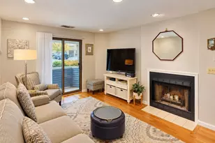 1216 VFW Parkway, Boston, MA 02132 - Photo 3