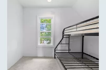 15 Redman Pl, Fitchburg, MA 01420 - Photo 7