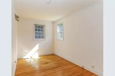 2 Parsons Ln, Manchester by the Sea, MA 01944 - Photo 11