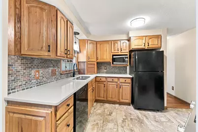 89 Almon Ave, West Springfield, MA 01089 - Photo 9