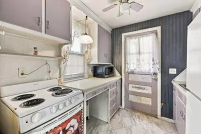79 Almon Ave, West Springfield, MA 01089 - Photo 5