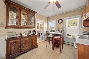 427 Somerset Ave, Taunton, MA 02780 - Photo 15
