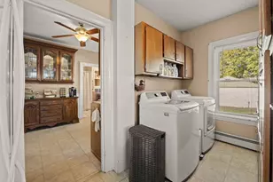 427 Somerset Ave, Taunton, MA 02780 - Photo 17