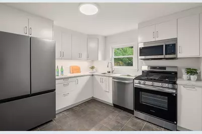 11-13 Cross Street #11, Belmont, MA 02478 - Photo 5