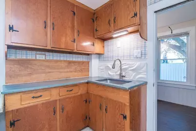 17 Carpenters Ln, Greenfield, MA 01301 - Photo 13