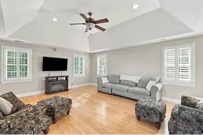 23 Brook St, Raynham, MA 02767 - Photo 17