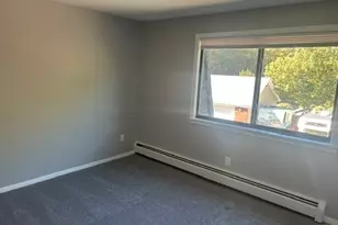61 Shea St, Lowell, MA 01854 - Photo 11