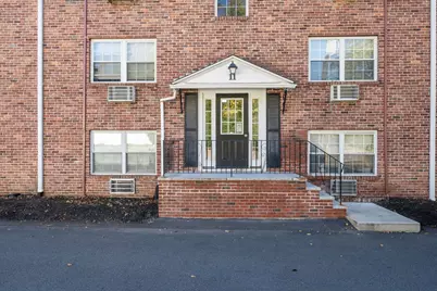 11 Colonial Village Dr #8, Arlington, MA 02474 - Photo 21