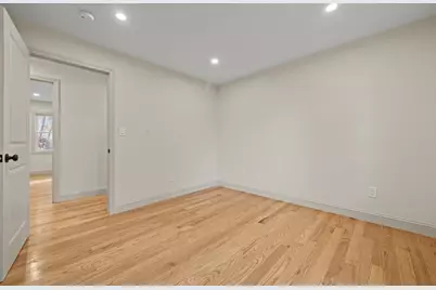 253 Main St, Amesbury, MA 01913 - Photo 13